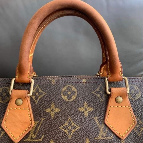 *SOLD* Louis Vuitton Speedy 30 - Picture 3 of 11